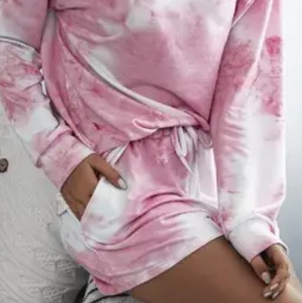 NWT Tye Dye 2pc Pajama Set in Pink